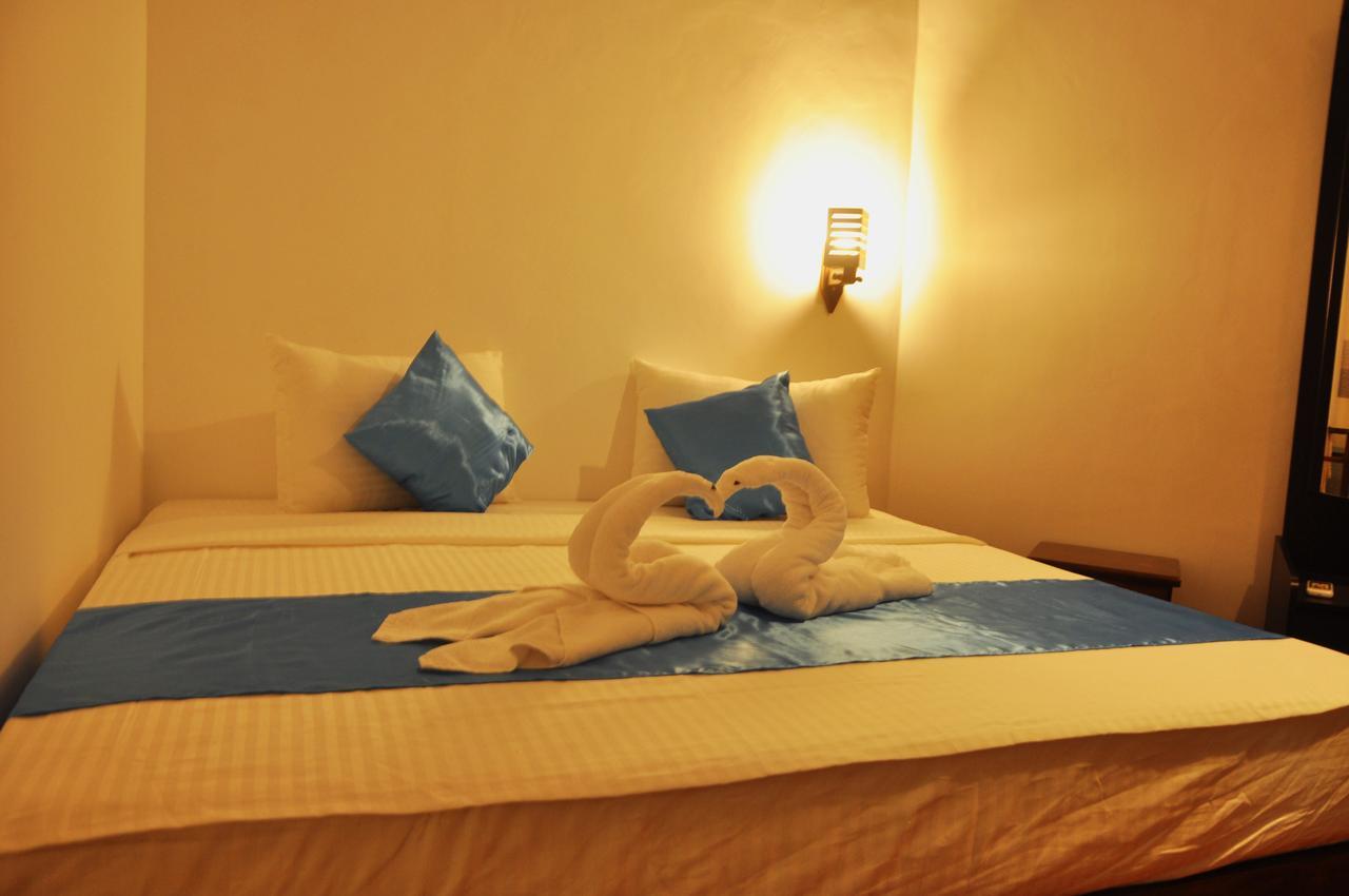 Coconut Garden House Hotel Udawalawe Ngoại thất bức ảnh